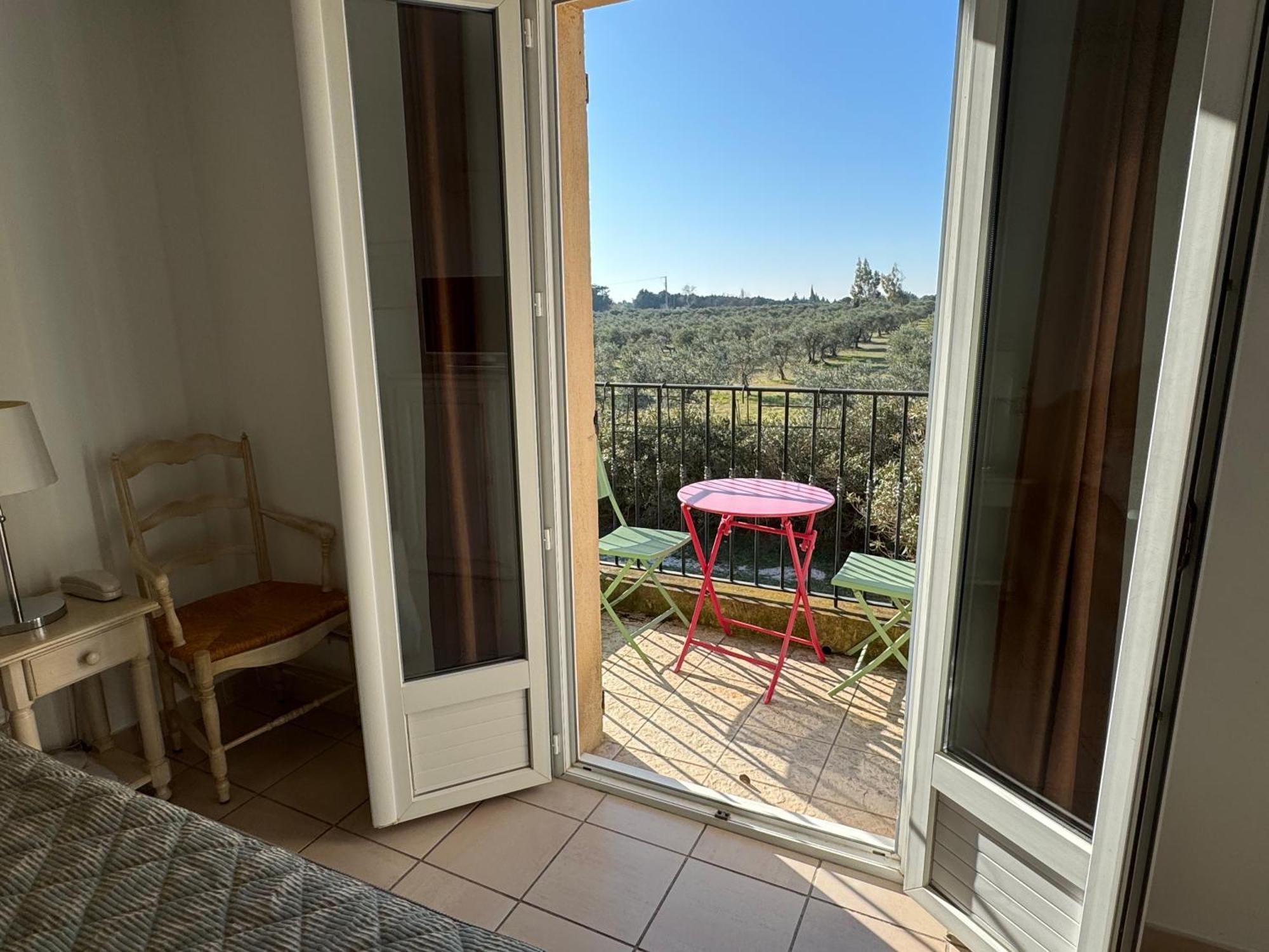 Hotel Terriciae Aux Portes De Maussane Les Alpilles Exterior photo